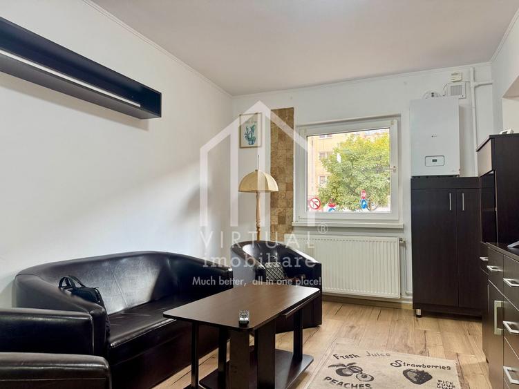 Apartament cu 3 camere semidecomandat, mobilat în Central