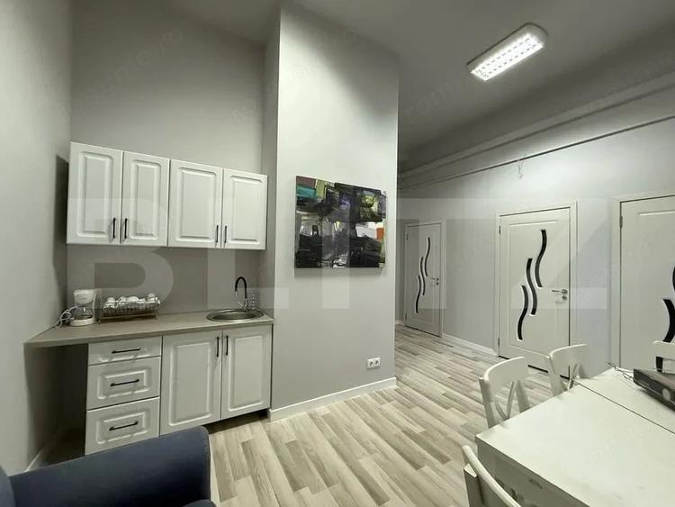 Apartament 2 camere, decomandat, 60 mp, zona Central - 1