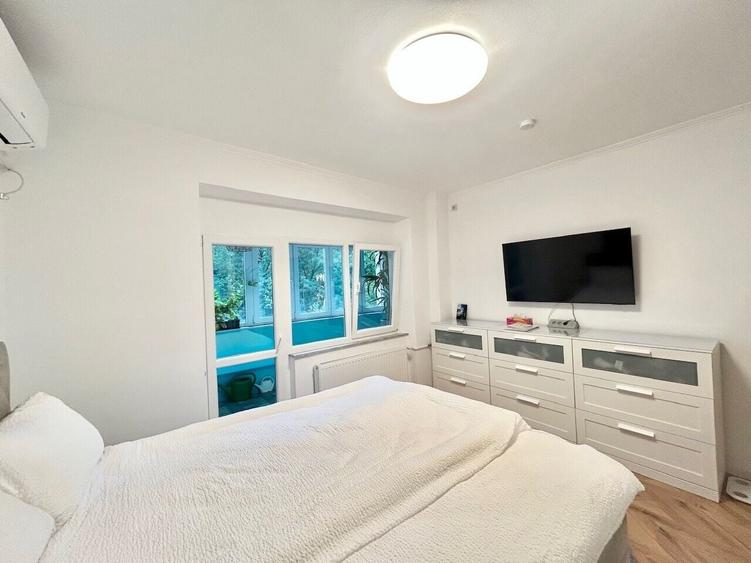 Apartament cu 4 camere decomandat, mobilat în Kiseleff