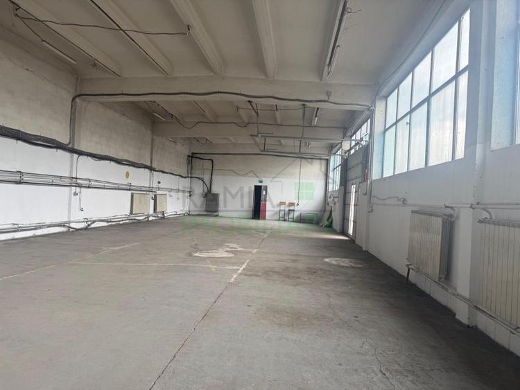Spațiu industrial, de 600 mp, în Bartolomeu