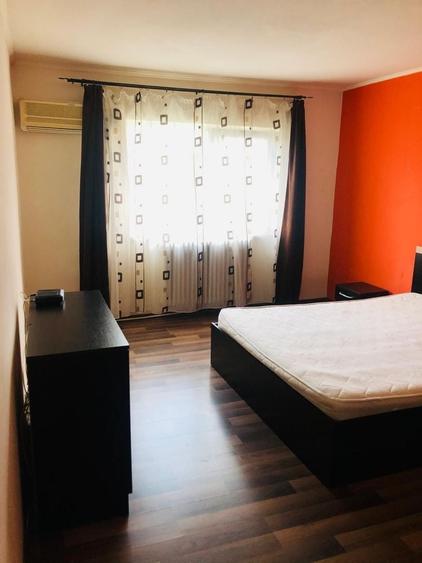 Apartament cu 2 camere decomandat în Moreni
