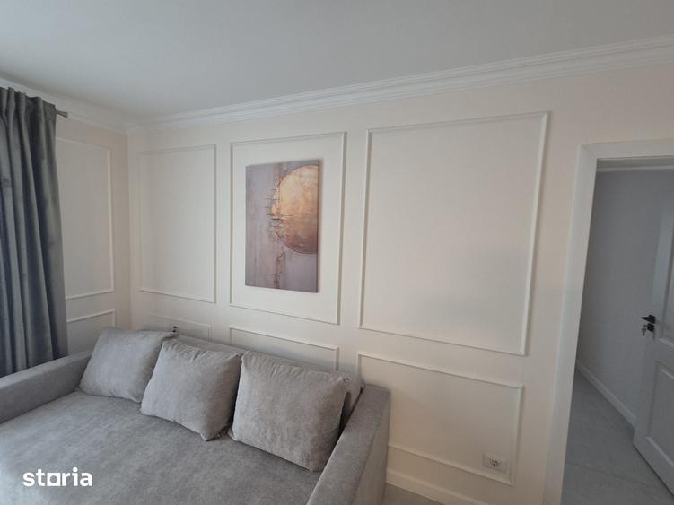 Apartament cu 2 camere semidecomandat în Ipotești