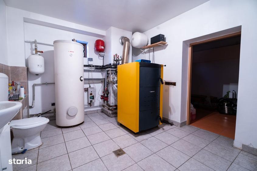Casă cu 4 camere în Sava