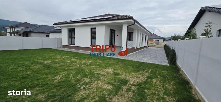 Casă cu 4 camere decomandat cu Teren 500 Mp în Central