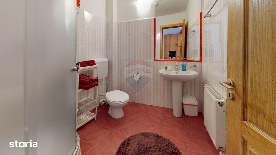 Casă cu Teren 521 Mp în Central