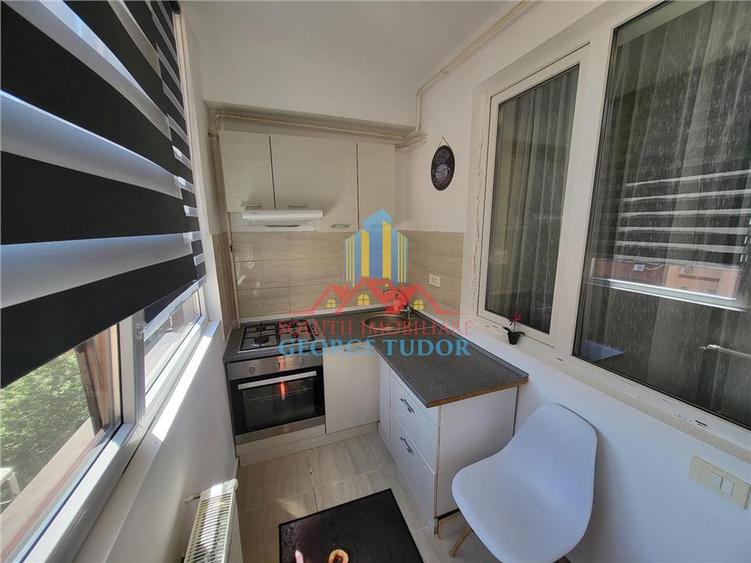 Apartament cu 2 camere decomandat, mobilat în Militari