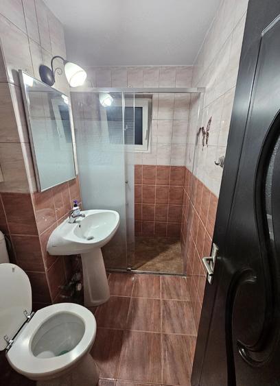Garsonieră decomandată în Complex Studențesc