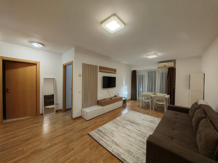 Apartament cu 2 camere decomandat în Costin Georgian