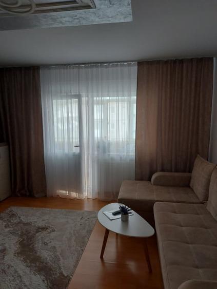 Apartament cu 2 camere semidecomandat, mobilat în Găvana 3