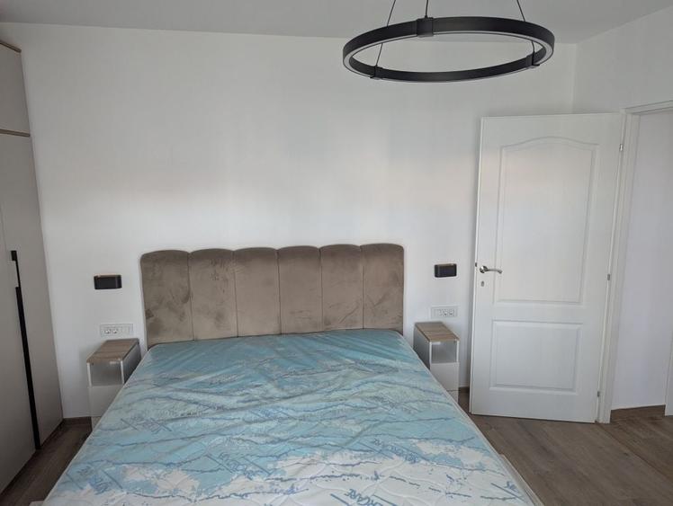 Apartament cu 2 camere decomandat în Nicolina
