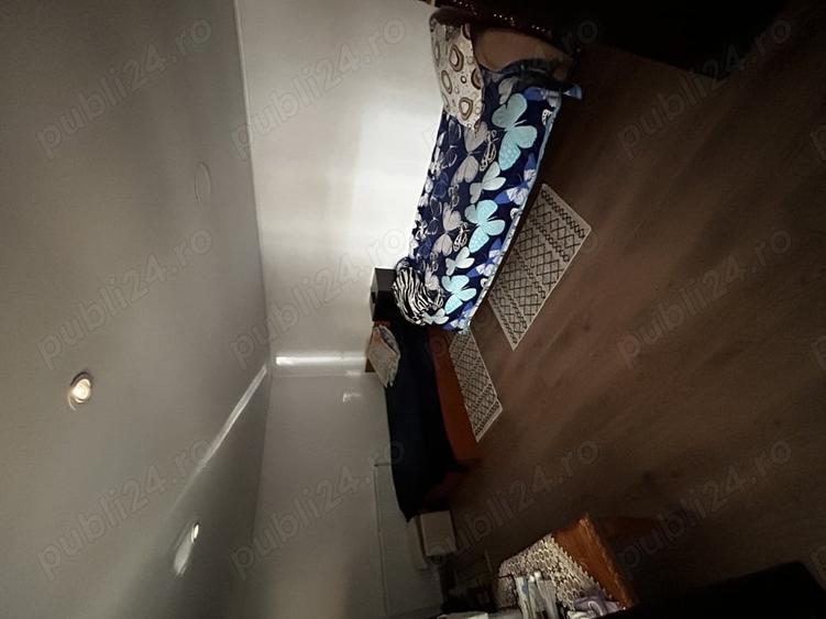 Casă cu 4 camere cu Teren 1070 Mp în Poiana