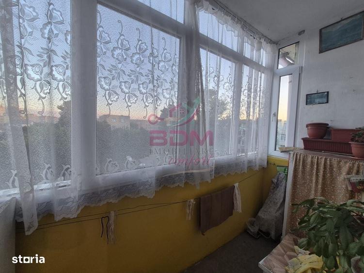 Apartament cu 2 camere semidecomandat în Micro 1
