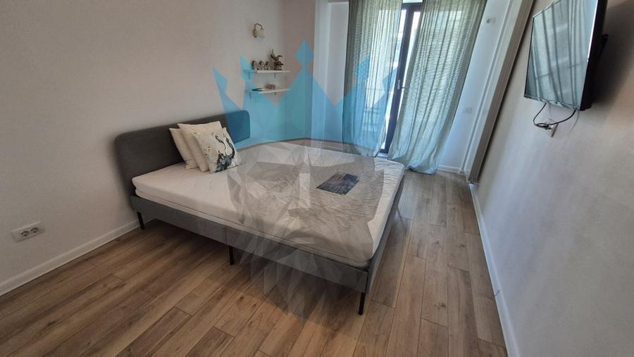 Apartament cu 2 camere decomandat, mobilat în Regie