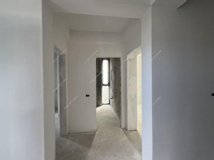 Duplex cu 4 camere cu Canalizare în Moșnița Nouă