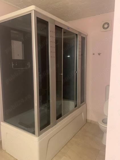 Casă cu 6 camere cu Teren 1500 Mp în Aradul Nou