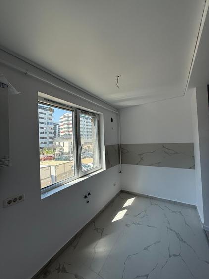 Apartament cu 2 camere semidecomandat în Militari