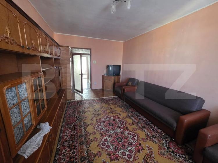 Apartament cu 2 camere decomandat, mobilat în Ultracentral