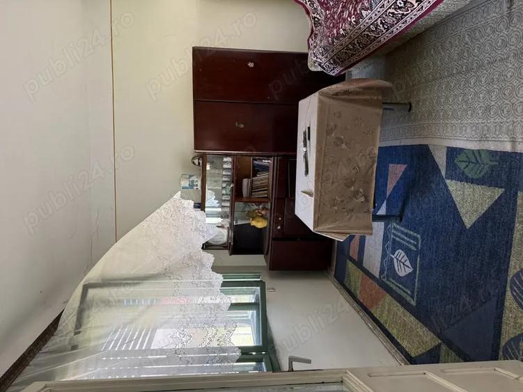 Casă cu 4 camere cu Teren 2500 Mp în Glimboca