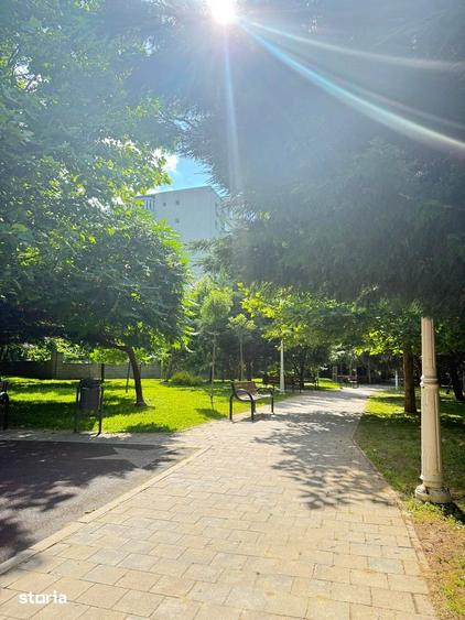 Apartament cu 3 camere în Pantelimon