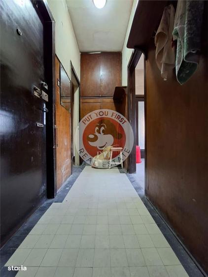 Apartament cu 5 camere semidecomandat în Victoriei