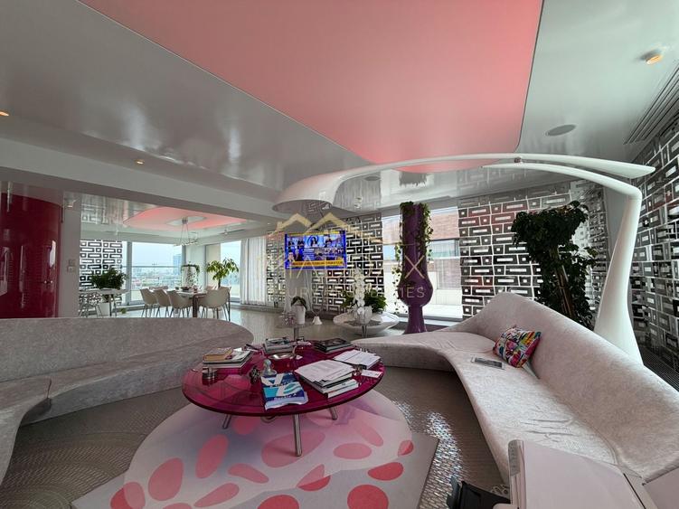 Penthouse cu 4 camere decomandat, mobilat în Floreasca