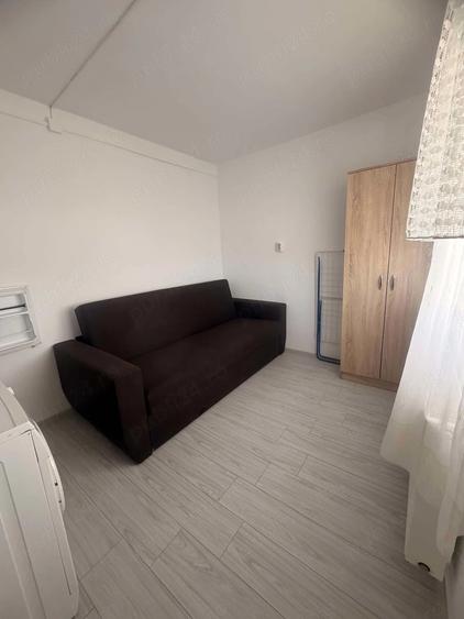 Proprietar inchiriez garsoniera ideal pentru elevi studen?i - 2