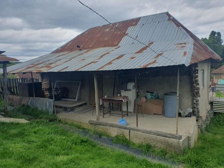 Casă cu 3 camere în Bala