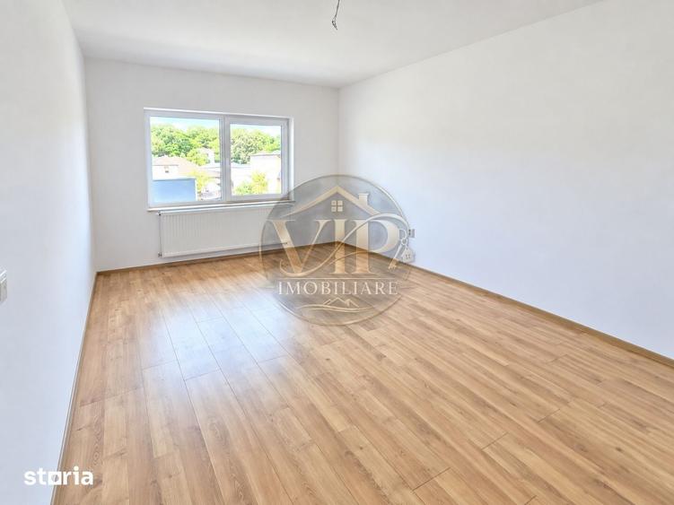 Casă cu 4 camere cu Teren 300 Mp în Central