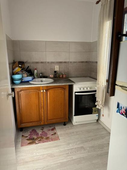 Garsonieră semidecomandată în Traian