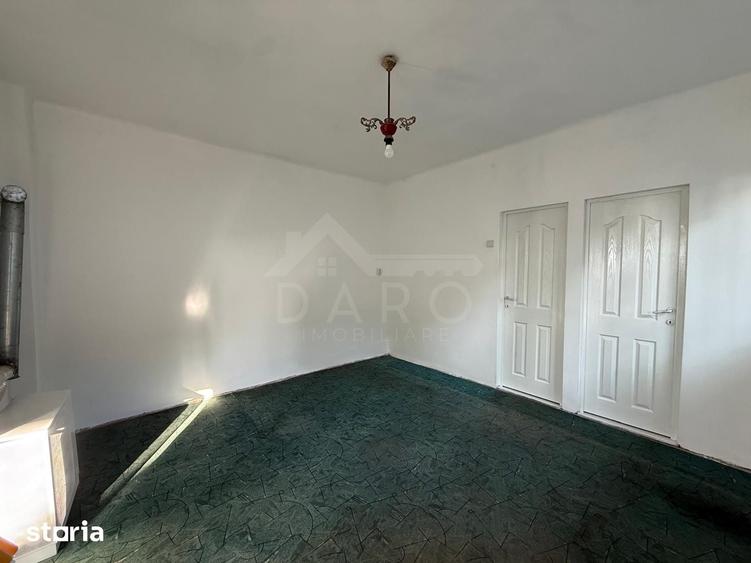 Casă cu 2 camere cu Teren 2530 Mp în Ernei