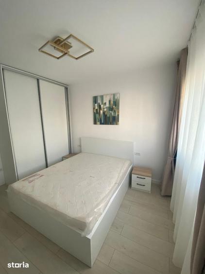 Apartament cu 2 camere în Apărătorii Patriei