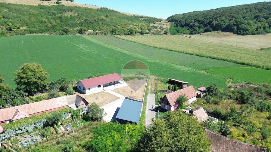 Casă cu 3 camere cu Teren 1163 Mp în Blăjel