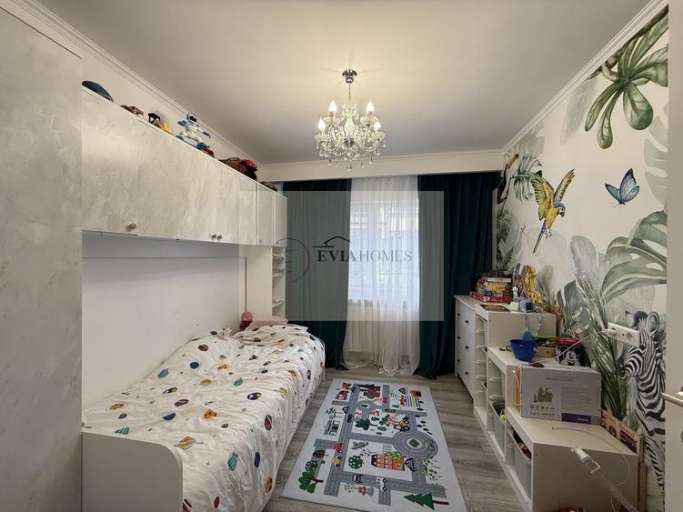 Apartament cu 3 camere decomandat în Mărăști — fotografia 2