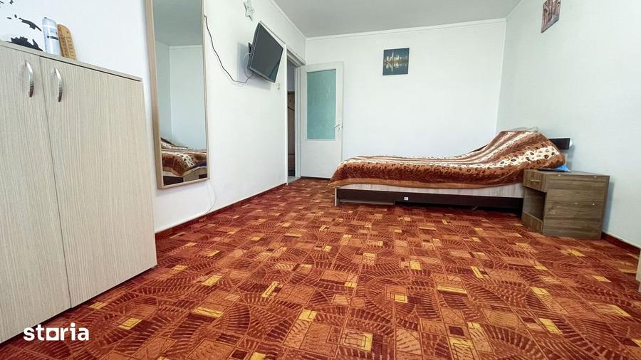 Apartament cu 2 camere decomandat în Galata