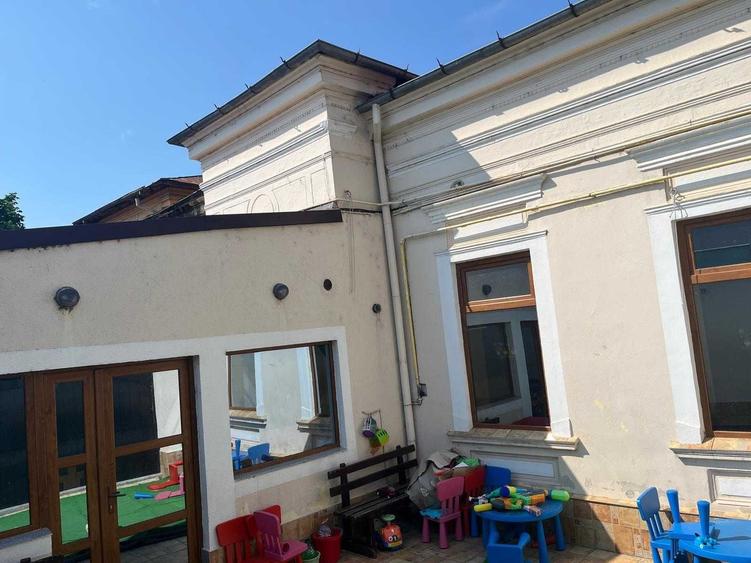 Casă cu 4 camere în Sârbi
