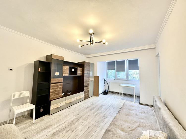 Apartament cu 2 camere semidecomandat, mobilat în Spitalul Județean