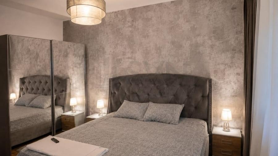 Apartament cu 2 camere decomandat în Decebal