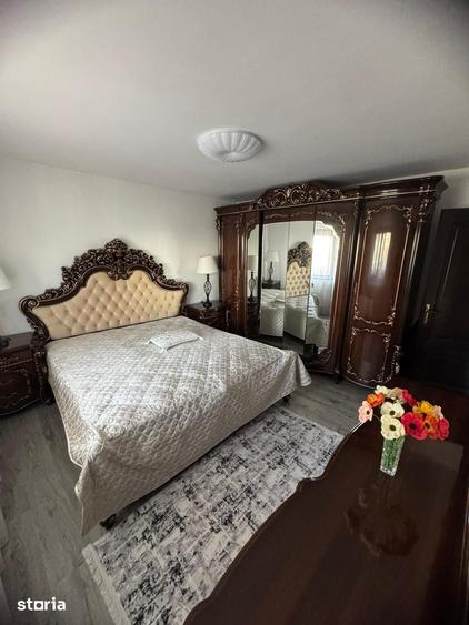Casă cu Teren 400 Mp în Central