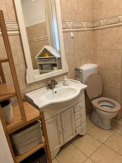 Apartament cu 3 camere decomandat, mobilat în Universitate