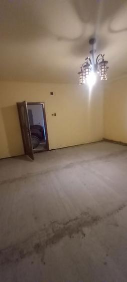 Casă cu 4 camere în Zăbrani