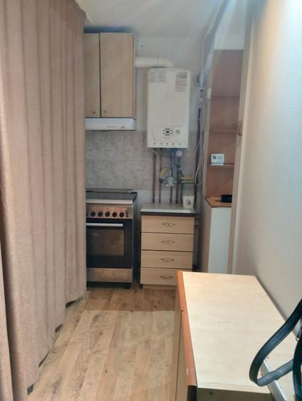 Apartament cu 2 camere semidecomandat în Popoveni