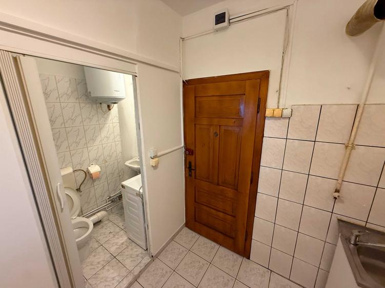 Garsonieră semidecomandată în Terezian