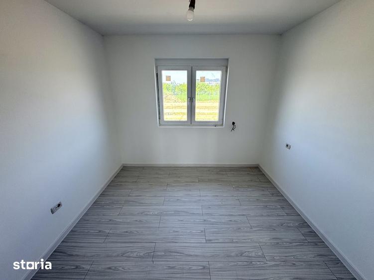 Casă cu 4 camere cu Teren 630 Mp în Ciurea
