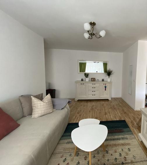 Apartament cu 2 camere în Horea