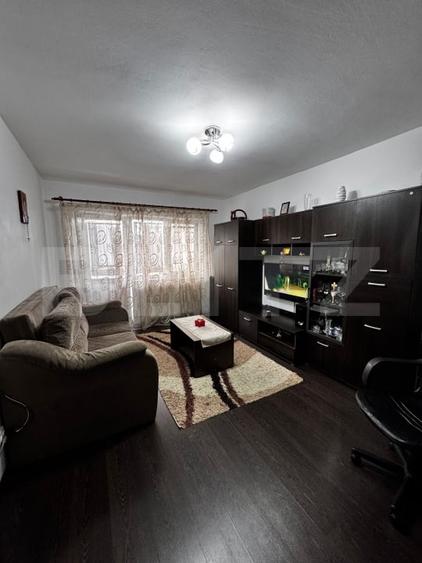 Apartament cu 2 camere decomandat, mobilat în Câmpia Turzii