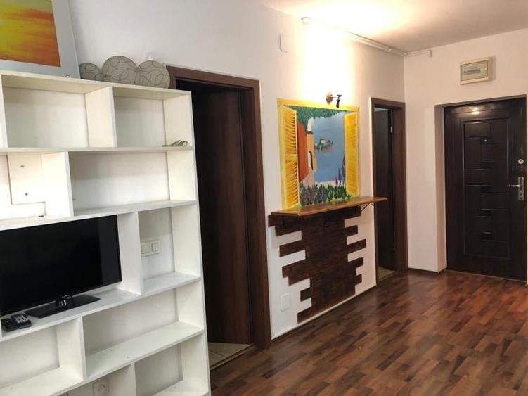 Garsonieră semidecomandată în Titan