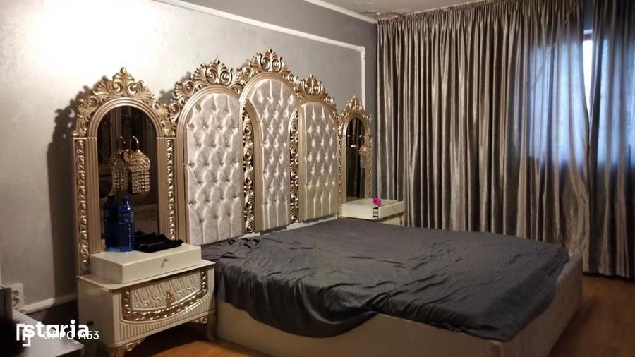 Casă cu 8 camere cu Teren 200 Mp în Tomis II
