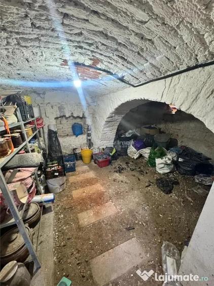 Casă cu 2 camere cu Teren 1138 Mp în Șăulești
