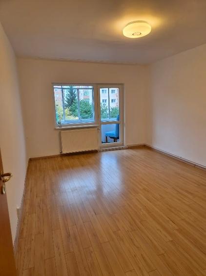 Apartament cu 2 camere decomandat în Centrul Civic