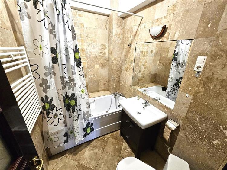 Apartament cu 2 camere decomandat, mobilat în Ultracentral